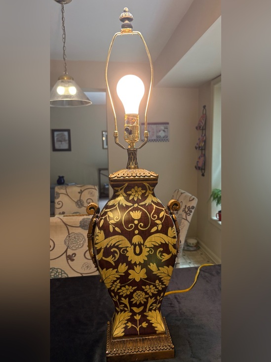 Other - Vintage Chinoiserie Style Urn Table Lamp